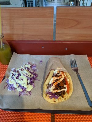 Vegan Gyro and fresh made lemonade 😋 at Vegan Beat in Athens