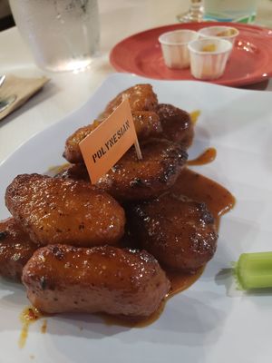 Vegan (quorn brand) wings with polynesian sauce at Island Wing Company in Destin
