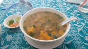 Soup at Huong Viet - Nguyen Trai in Ho Chi Minh City