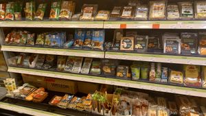 vegan fridge at Vitalia Reformhaus in Leipzig