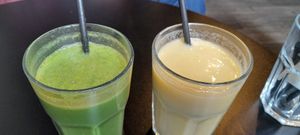 Tasty smoothies! Green one had matcha... yum! 😋 at Olivia's Maastricht in Maastricht