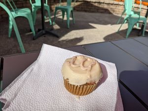 Pumpkin cupcake at Pattycake Bakery in Columbus