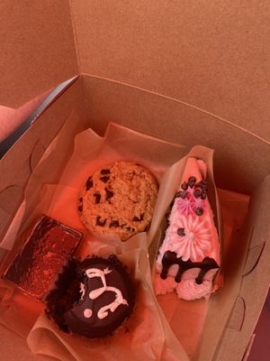   at Pattycake Bakery in Columbus