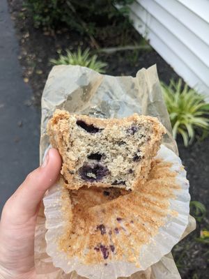 Blueberry muffin at Pattycake Bakery in Columbus