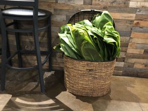 Look how amazing this is! I wanted to wrap my half burger by myself, then the so sweet waitress came and told me she’ll wrap it for me with a sanitized leaf 🥰 at Moku Roots in Kula