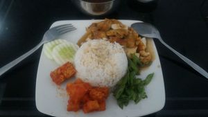 Nasi kukuruyuk (VEGAN CHICKEN RISE) at Loving Heart Peaceful Cuisine in Pekanbaru