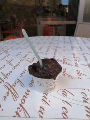 Schoko keine Vegane Waffeln at Eis Santin in Augsburg