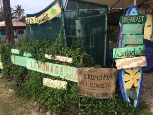 side at Aunty's Lil Green Hut in Kahuku