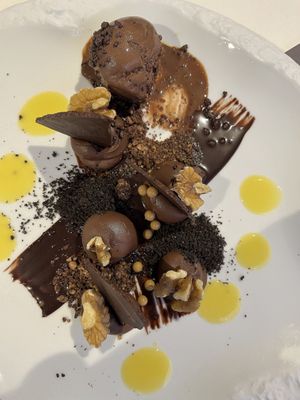 Texturas de chocolate   at El Campero in Barbate