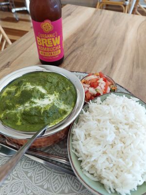 Palak Paneer (125 ZAR) inc little rice + salad at Prashad Cafe in Cape Town