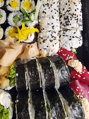 32 piece sushi plater at Ka Vegan Udon & Sushi in Krakow