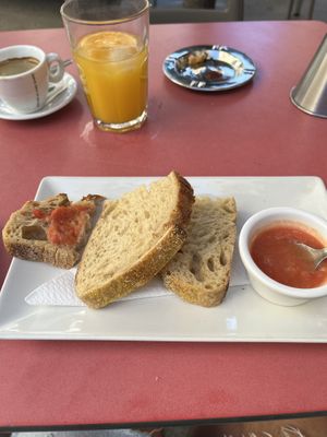   at Ubik Café in Valencia