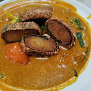 Curry mock fish素咖哩鱼 at Zhen Yuan Vegetarian  in Northeast Singapore