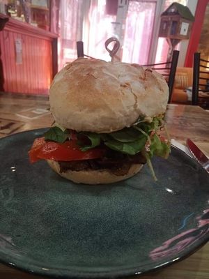 Yummy Vegan Burgers at Barista Sista Beanery in Nurioopta