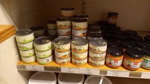 spreads at Gryningen Halsokost in Stockholm