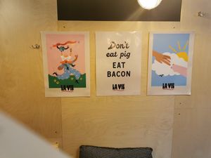  at Hank Cuisine Végétale - Rochechouart in Paris