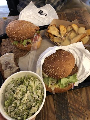   at Hank Cuisine Végétale - Rochechouart in Paris