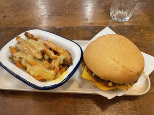   at Hank Cuisine Végétale - Rochechouart in Paris