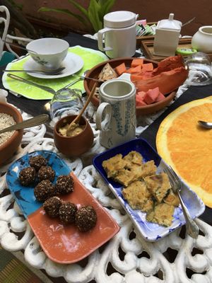Breakfast - tropical fruits, chickpea vegan omelet, nut balls. at Hostal Patio de 27 in Havana