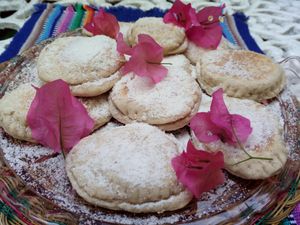 vegan sweet empanadas at Hostal Patio de 27 in Havana