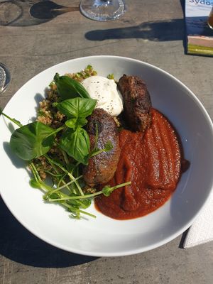 Hemgjorda biffar, aioli, quinoa and tomatsås. at Tastecelebration Residence in Broesarp