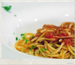 Spaghetti Pomodoro e basilico  at La Locanda Sardina in Roses