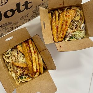 Noodles with tempeh at Osha in Ljubljana