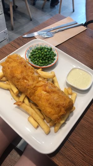 Tofish and chips with minty peas and tartar sauce at Vegetus in Cheltenham