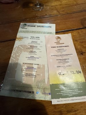 Vegane Karte (Vorderseite) + Aktion Dez‘24  at Genusswerkstatt in Potsdam