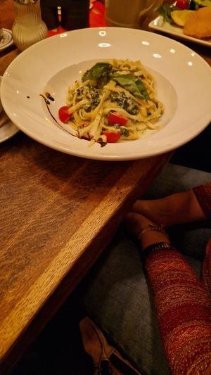 Vegan fettucchine with spinach & coconut milk at Rosi in Munich