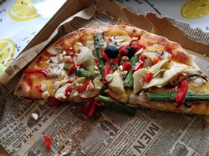 Vegan pizza.

Photo by: Tamiyka R. on Facebook at Pizzeria Maxi in Maribor