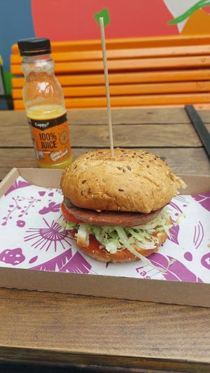  at Las Vegan's - Vegan Garden Trailer in Budapest