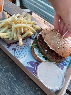 magic mushroom with burger sauce  at Las Vegan's - Vegan Garden Trailer in Budapest