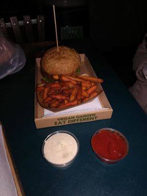 A Seitan Burger with sweet potato fries, vegan garlic mayo and ketchup at Las Vegan's - Vegan Garden Trailer in Budapest