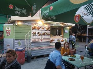 Mexican food at Las Vegan's - Vegan Garden Trailer in Budapest