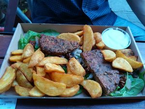 Magic mushroom plate with fries at Las Vegan's - Vegan Garden Trailer in Budapest