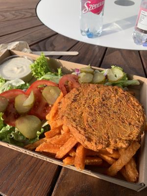 Carrot burger without the bun at Las Vegan's - Allee Street Food Trailer in Budapest