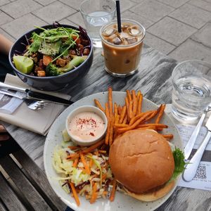 Burger queen! 145kr. Delicious!! at Mahalo  - Odengatan in Stockholm