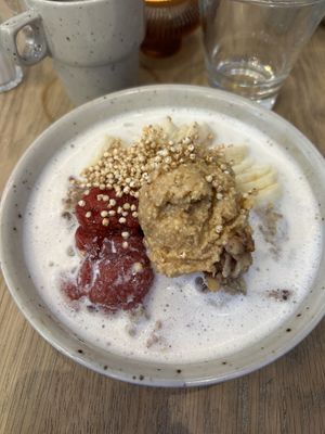 Baked oatmeal with peanut butter and strawberry jam  at Mahalo  - Odengatan in Stockholm