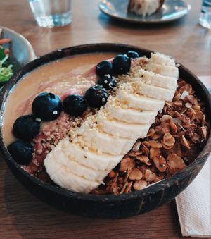Pitaya smoothie bowl with mahalo topping  at Mahalo  - Odengatan in Stockholm
