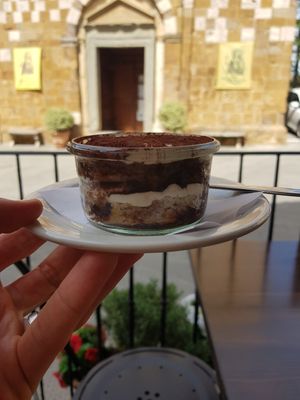 Tiramisu at Ciriera Osteria Vegan in Trequanda