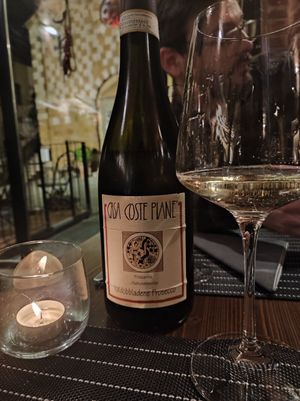 Prosecco Valdobbiadene Bio at Ciriera Osteria Vegan in Trequanda