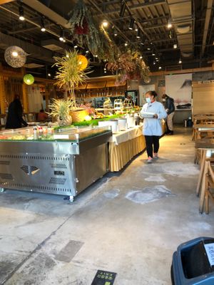 The buffet  at SUHU 素虎 - Qianmen in Beijing