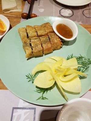 Stuffed rolls  at SUHU 素虎 - Qianmen in Beijing