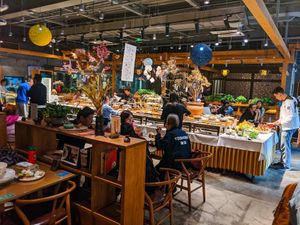 Inside of Vegetarian Tiger - SUHU - Qianmen at SUHU 素虎 - Qianmen in Beijing