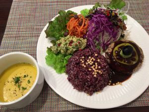 Vegan hamburger plate  at Cafe Terra in Mito