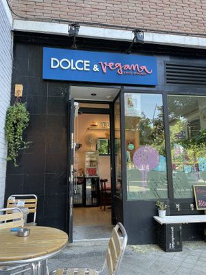   at Dolce & Vegana in Madrid