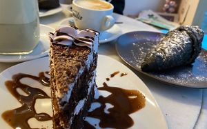 Tarta  at Dolce & Vegana in Madrid