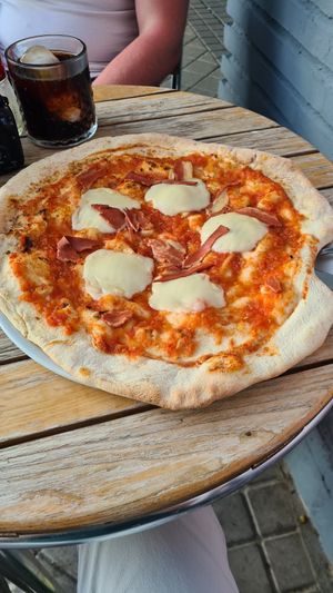  at Dolce & Vegana in Madrid