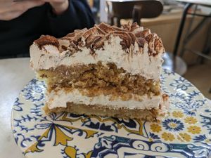 Tiramisu cake at Dolce & Vegana in Madrid